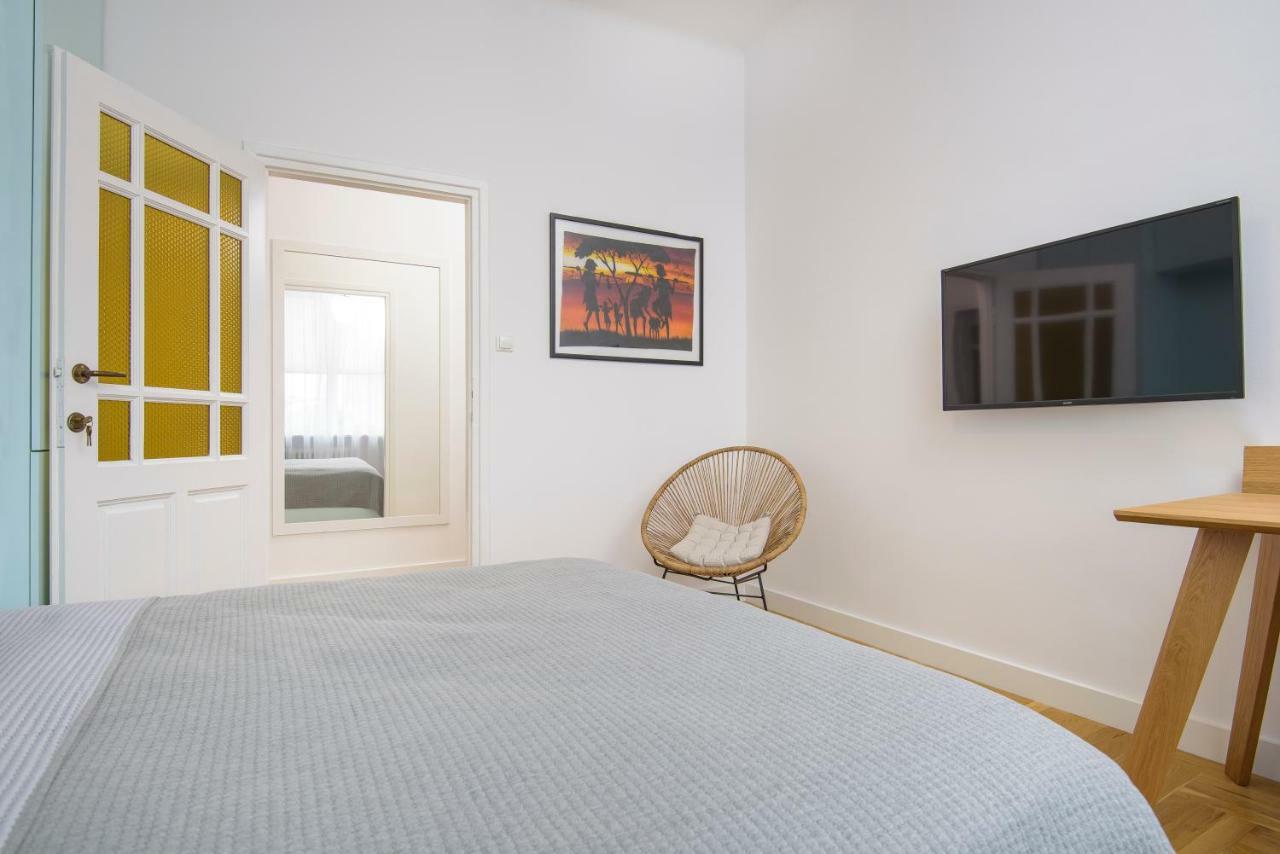 Novis Apartments Przy Rotundzie ワルシャワ エクステリア 写真