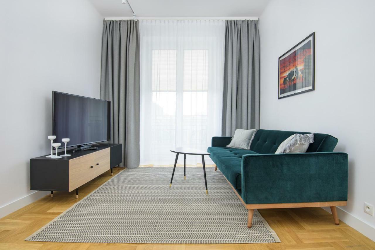 Novis Apartments Przy Rotundzie ワルシャワ エクステリア 写真